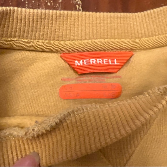 Merrell Rockstar Logo Sweatshirt M/M Tan Cotton Blend Crewneck Cozy core Outdoor - Picture 6 of 9